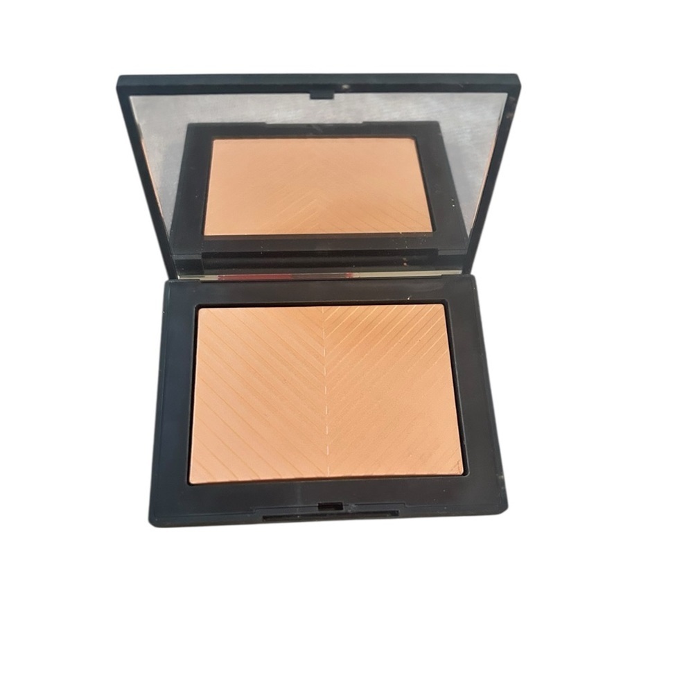 NWT NARS Radiant Bronzer blush in seaside made in Italy 8 grams